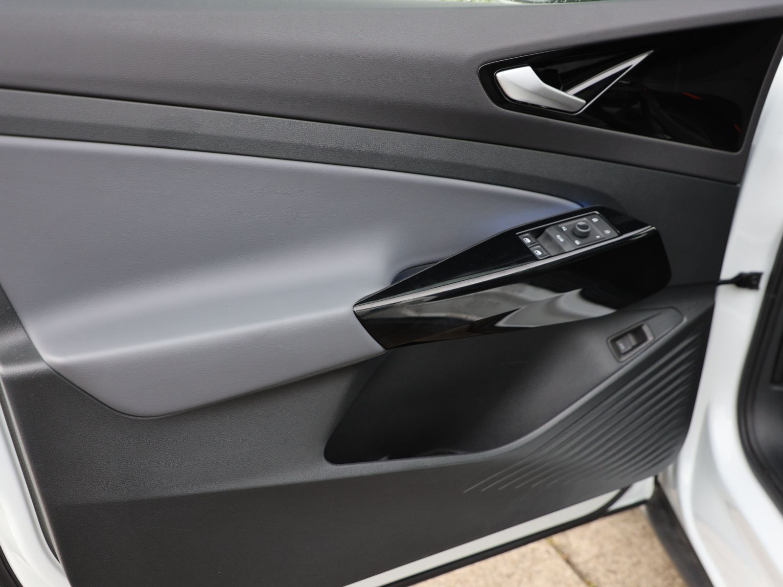 Volkswagen ID.4 Pro Performance Navi Matrix HuD Standhzg Panorama