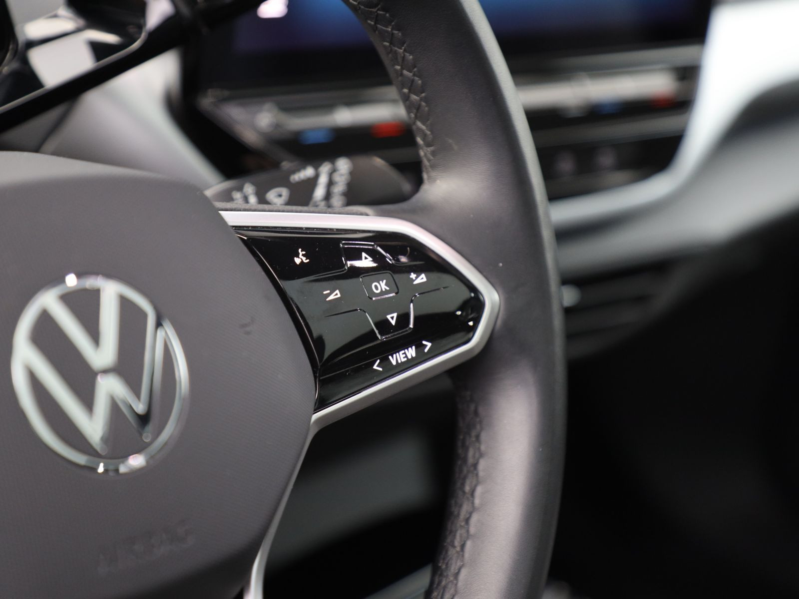 Volkswagen ID.4 Pro Performance Navi Matrix HuD Standhzg Panorama