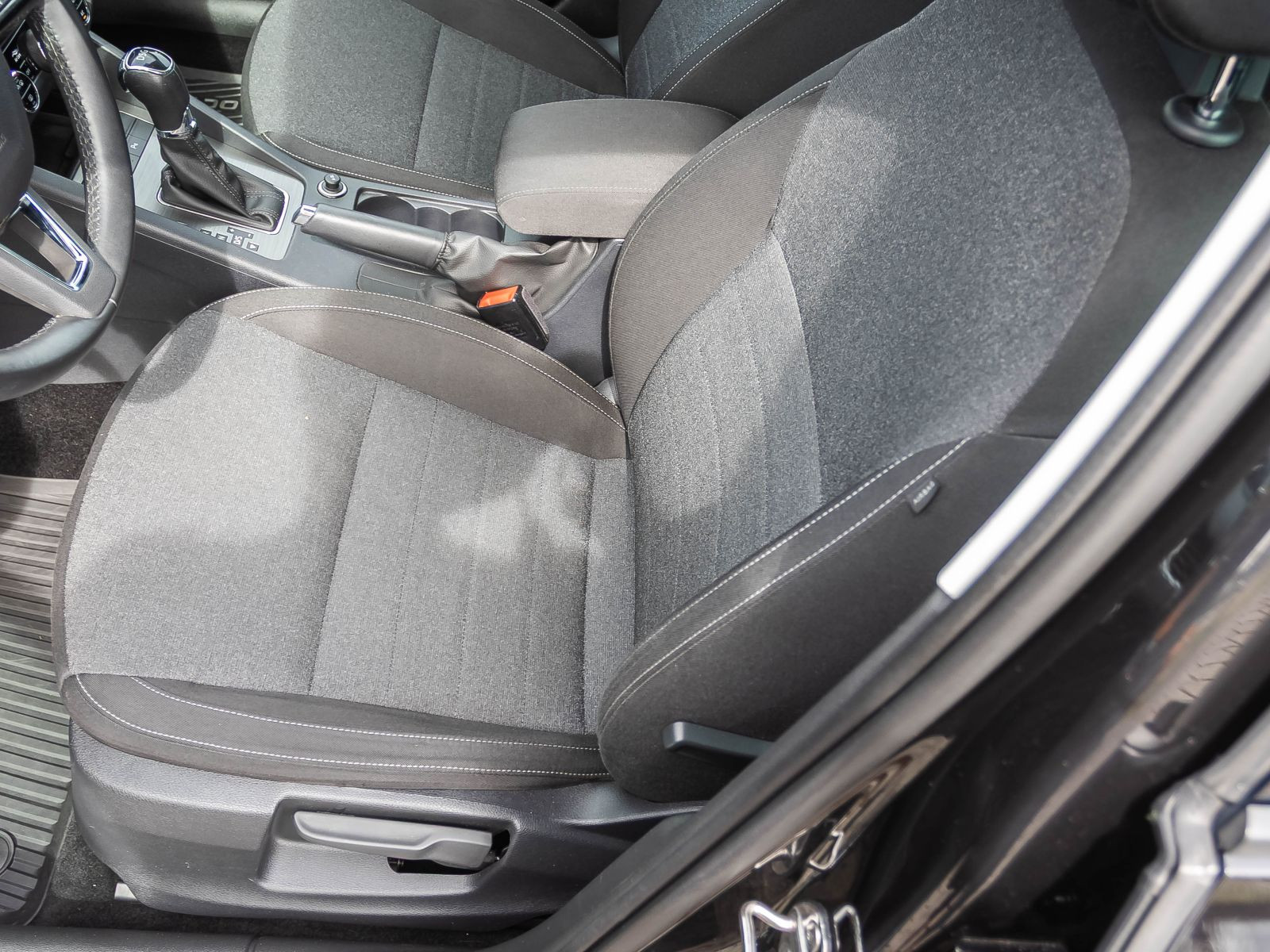 Skoda Octavia Combi ACT 1.5TSI ACC Navi AHK LED EPH