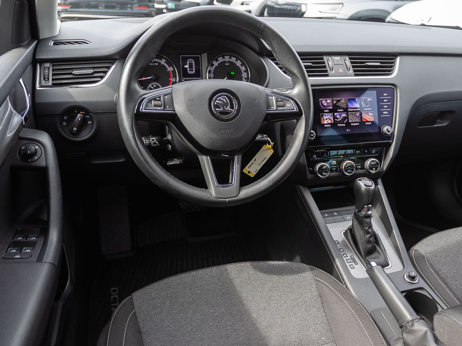 Skoda Octavia Combi ACT 1.5TSI ACC Navi AHK LED EPH