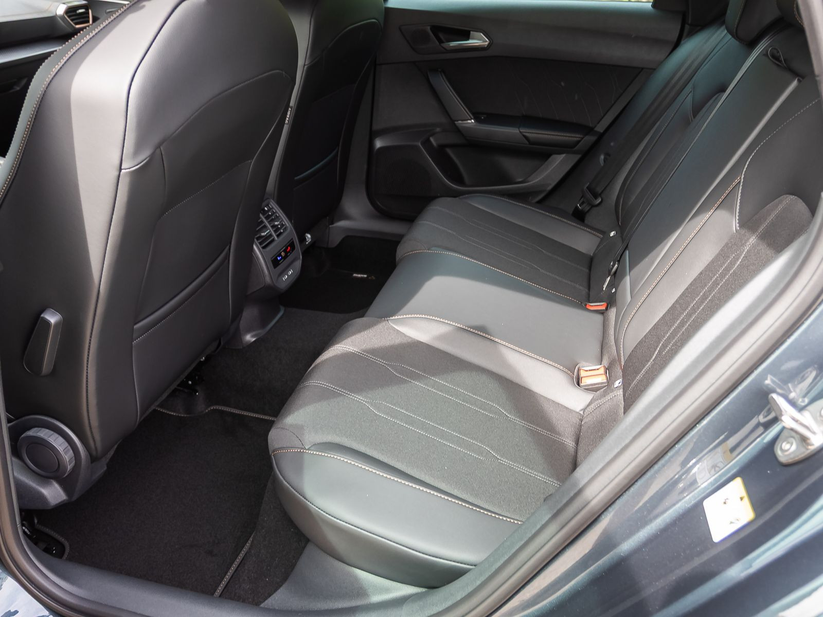 Cupra Leon Sportstourer 1.5eTSI ACC LED EPH KESSY