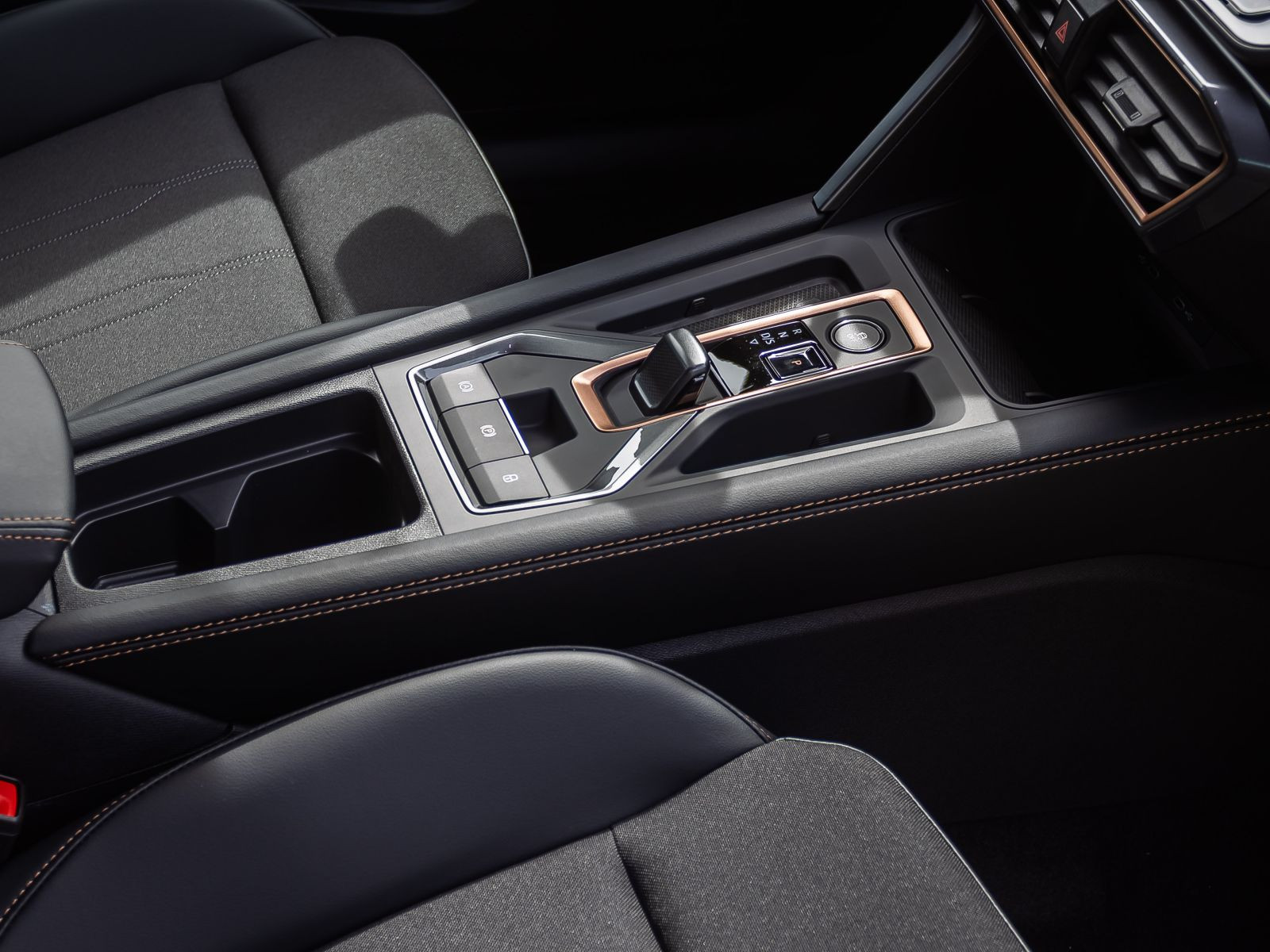 Cupra Leon Sportstourer 1.5eTSI ACC LED EPH KESSY
