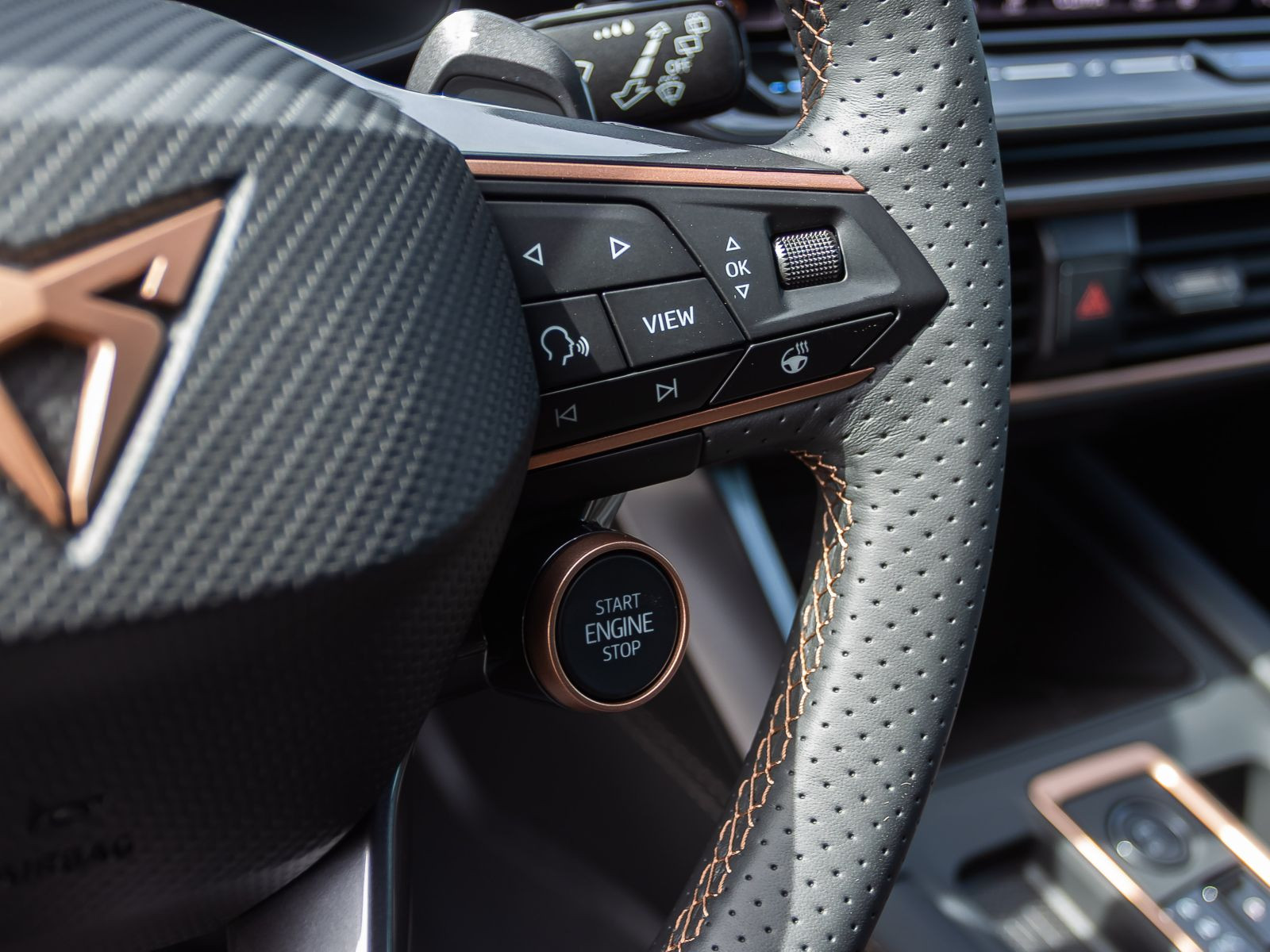 Cupra Leon Sportstourer 1.5 eTSI ACC LED EPH AHK