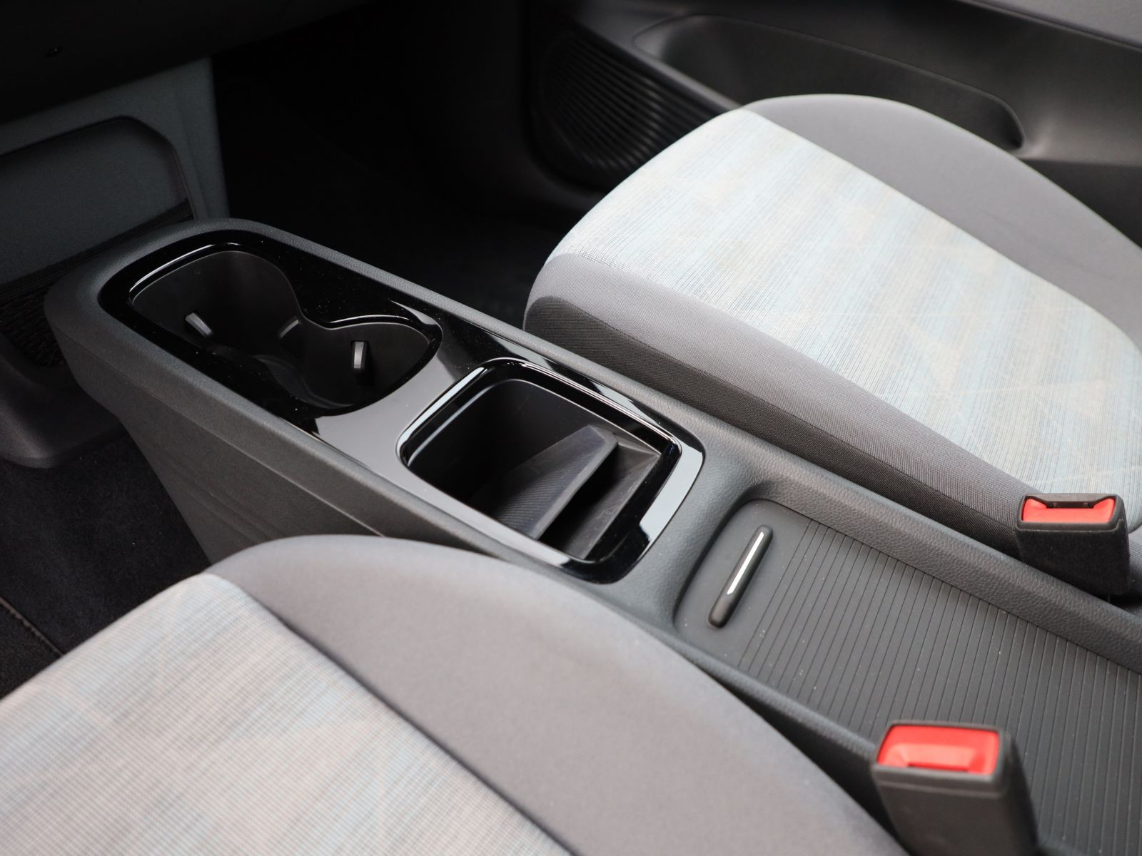 Volkswagen ID.3 Pro Performance Navi LED Standklima DAB EPH