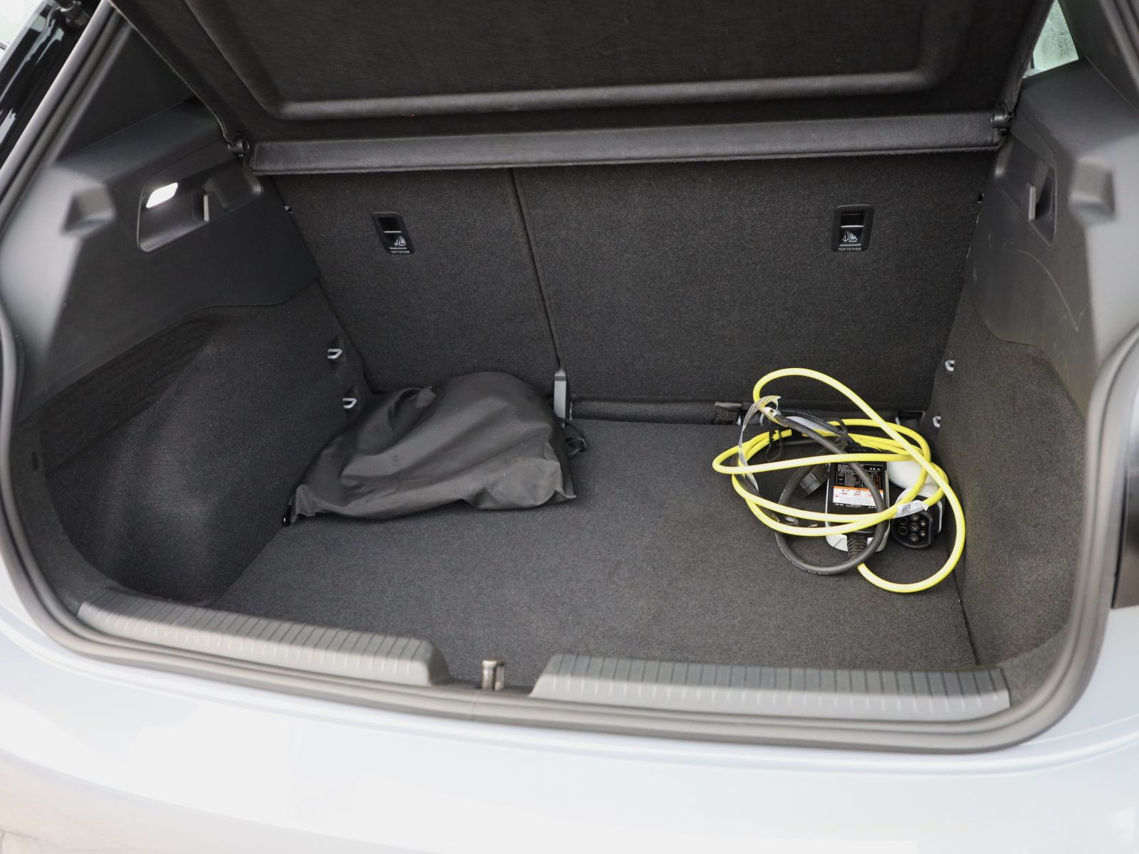 Volkswagen ID.3 Pro Performance Navi LED Standklima DAB EPH