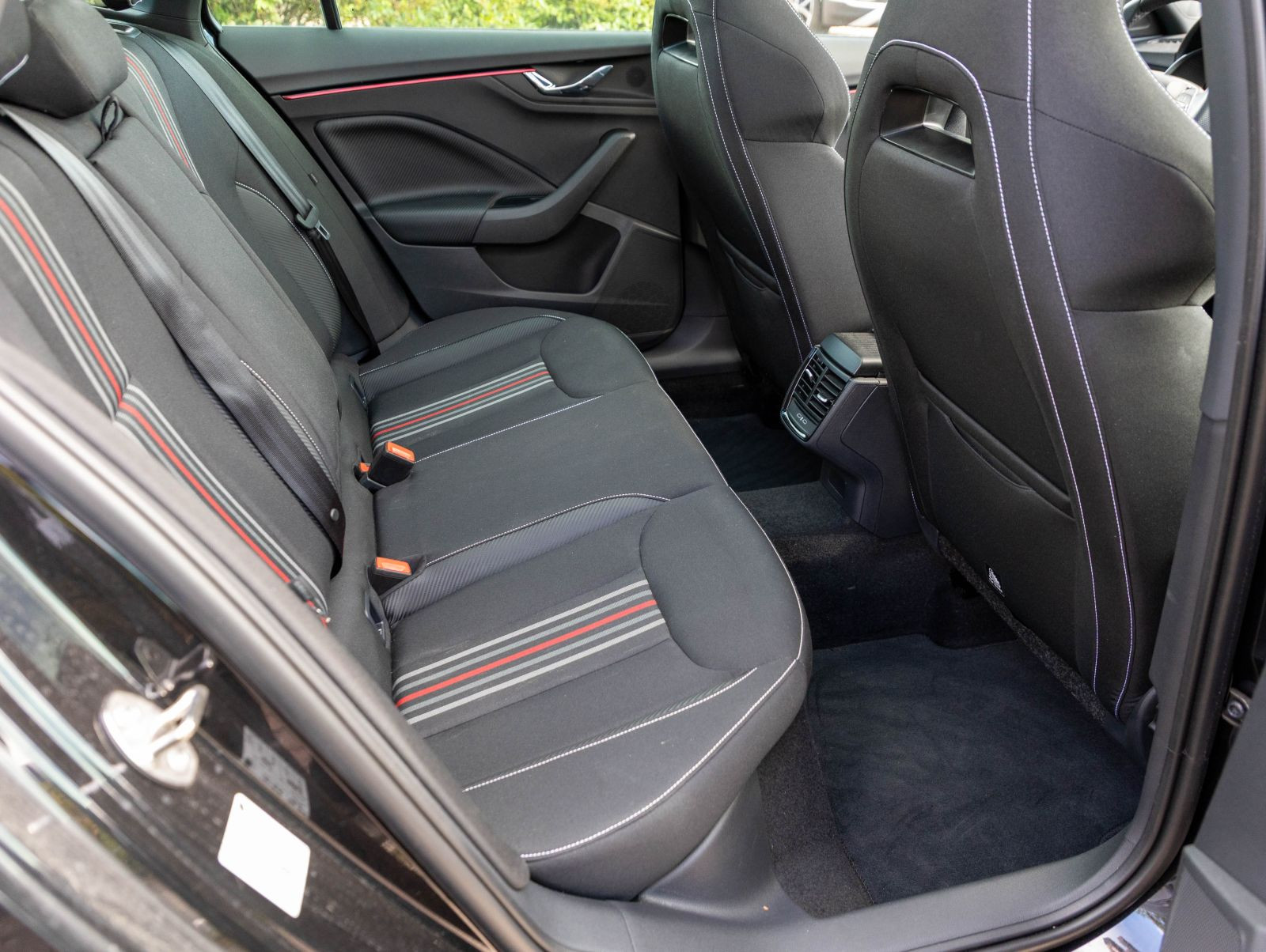 Skoda Kamiq Monte Carlo 1.0TSI 85kW LED ACC Panorama
