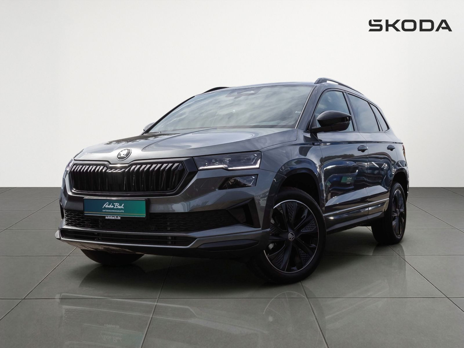Skoda Karoq Sportline 1.5TSI ACC LED Navi AHK Panorama