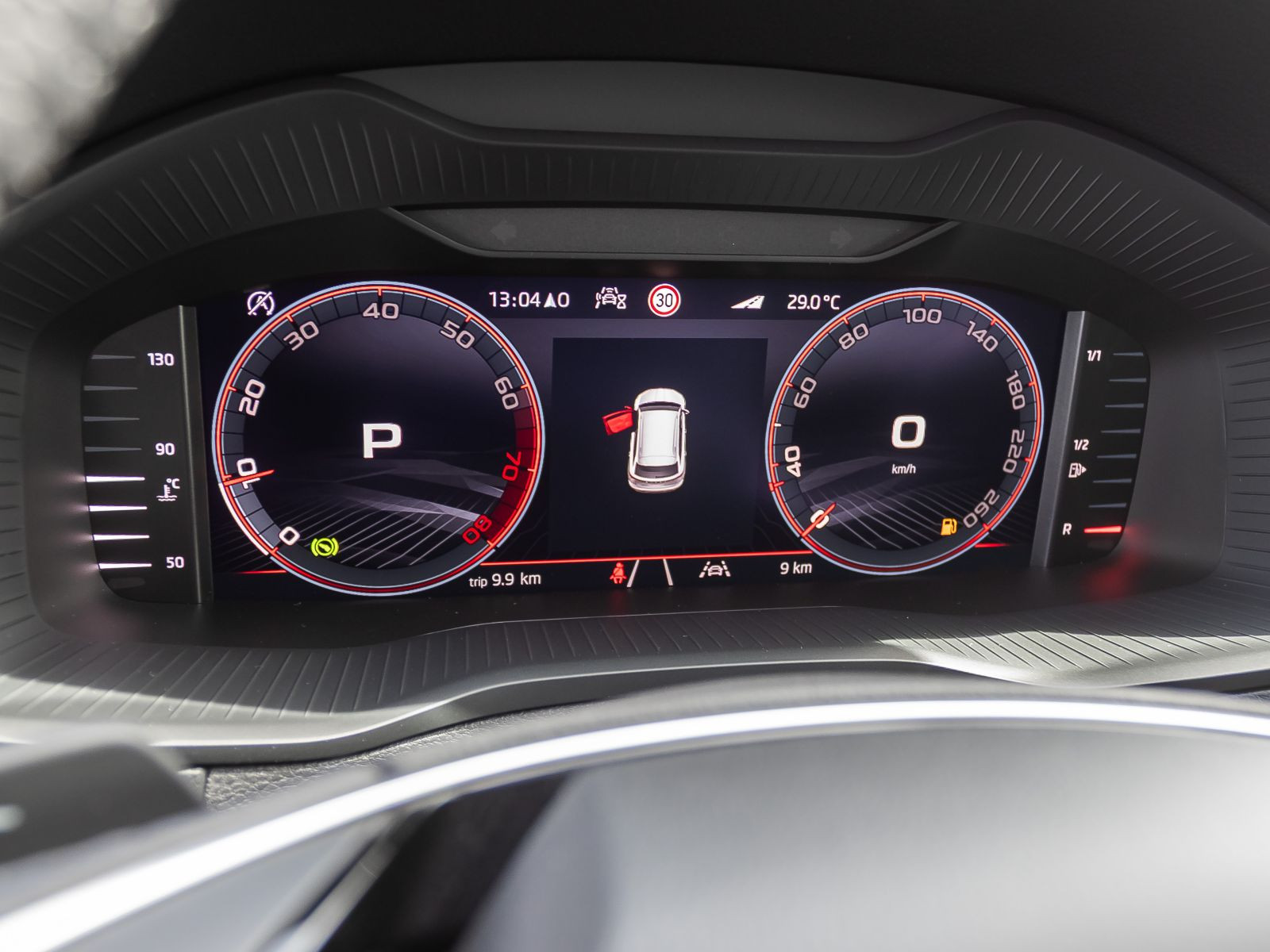 Skoda Karoq Sportline 1.5TSI ACC LED Navi AHK Panorama
