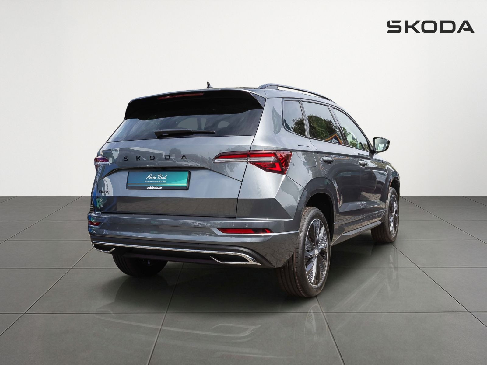 Skoda Karoq Sportline 1.5TSI ACC LED Navi AHK Panorama
