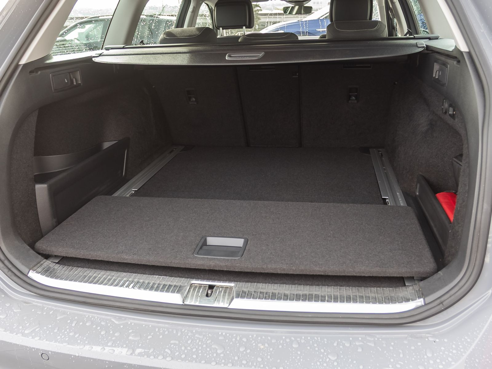 Volkswagen Passat Variant 2.0 TDI Business DSG LED ACC AHK