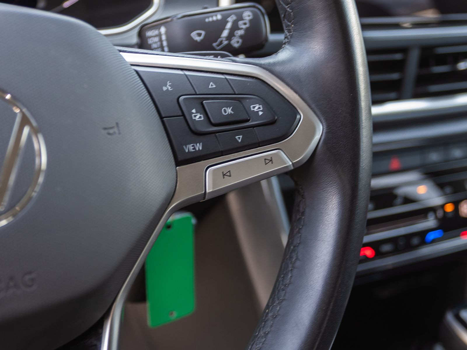 Volkswagen T-Roc 1.5 TSI DSG Style, AHK, Navi, LED-Plus, App-Connect