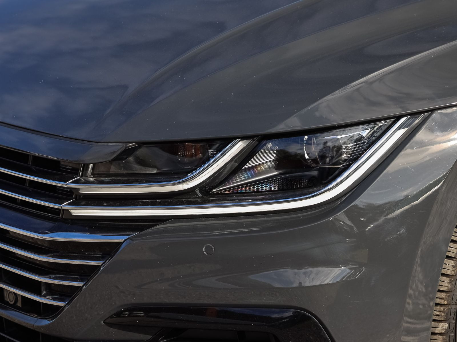 Volkswagen Arteon 2.0 TSI DSG R-Line Navi Panorama AHK ACC