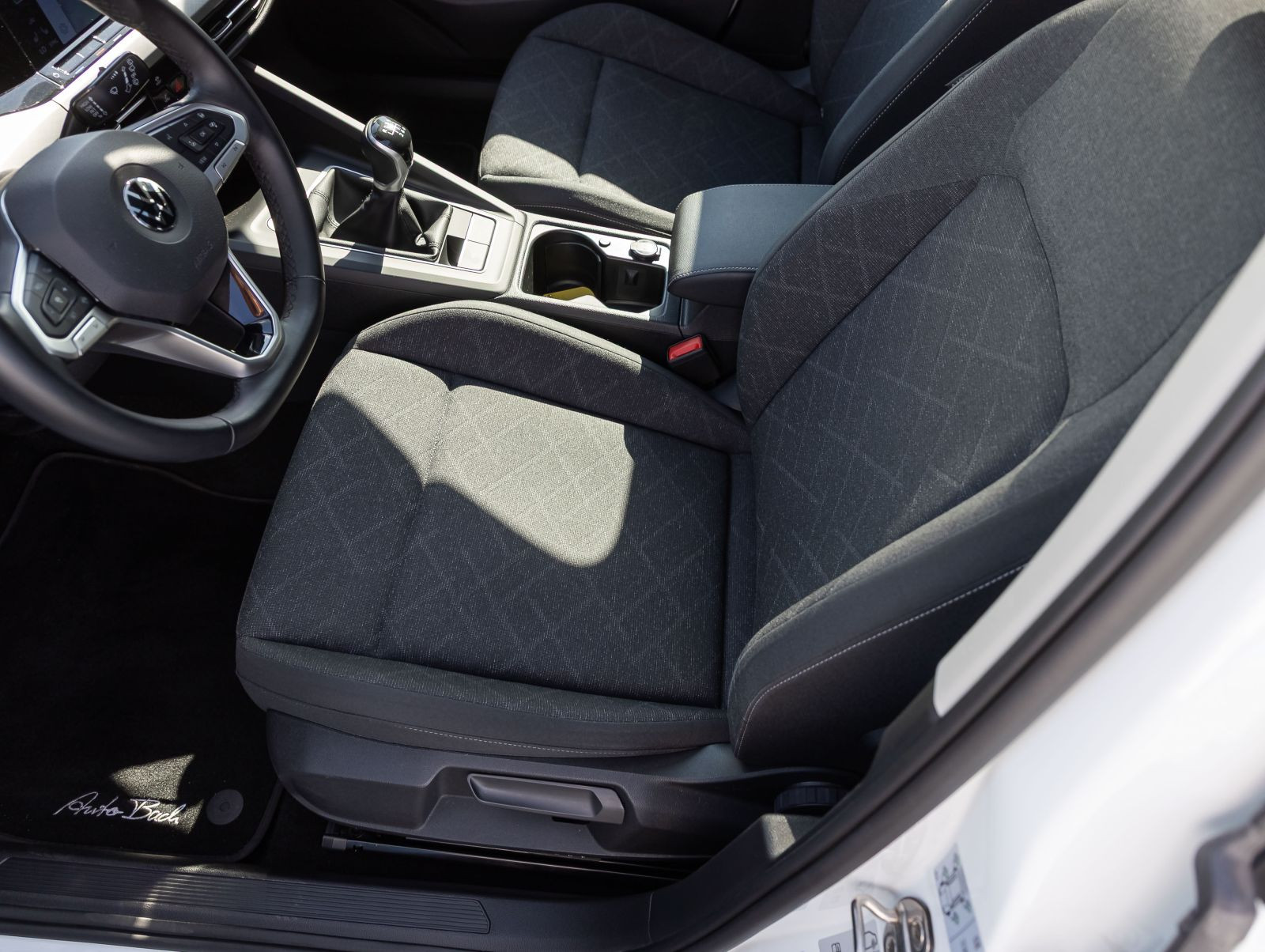 Volkswagen Golf Variant 2.0 TDI Life Navi Matrix AHK EPH
