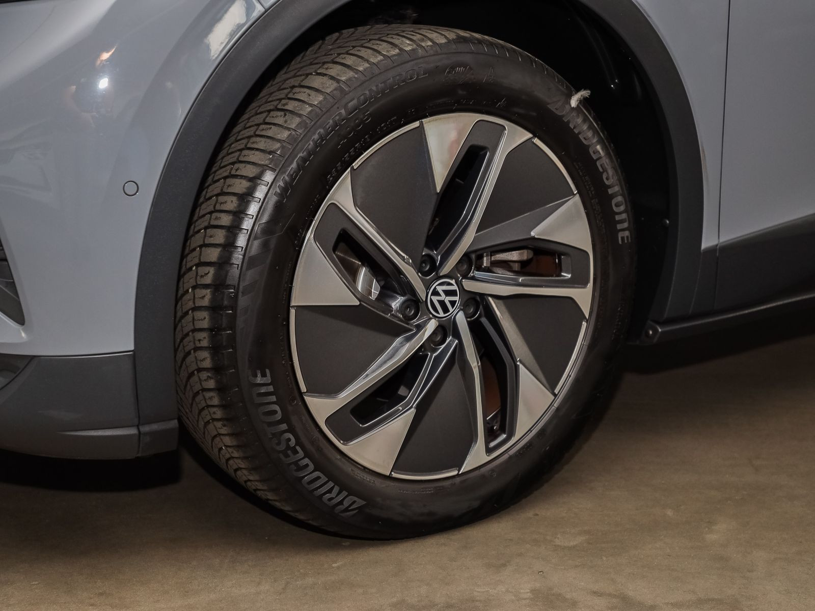 Volkswagen ID.4 Pure electric, Navi, LED, Rückfahrkamera, Standklimatisierung, App-Connect