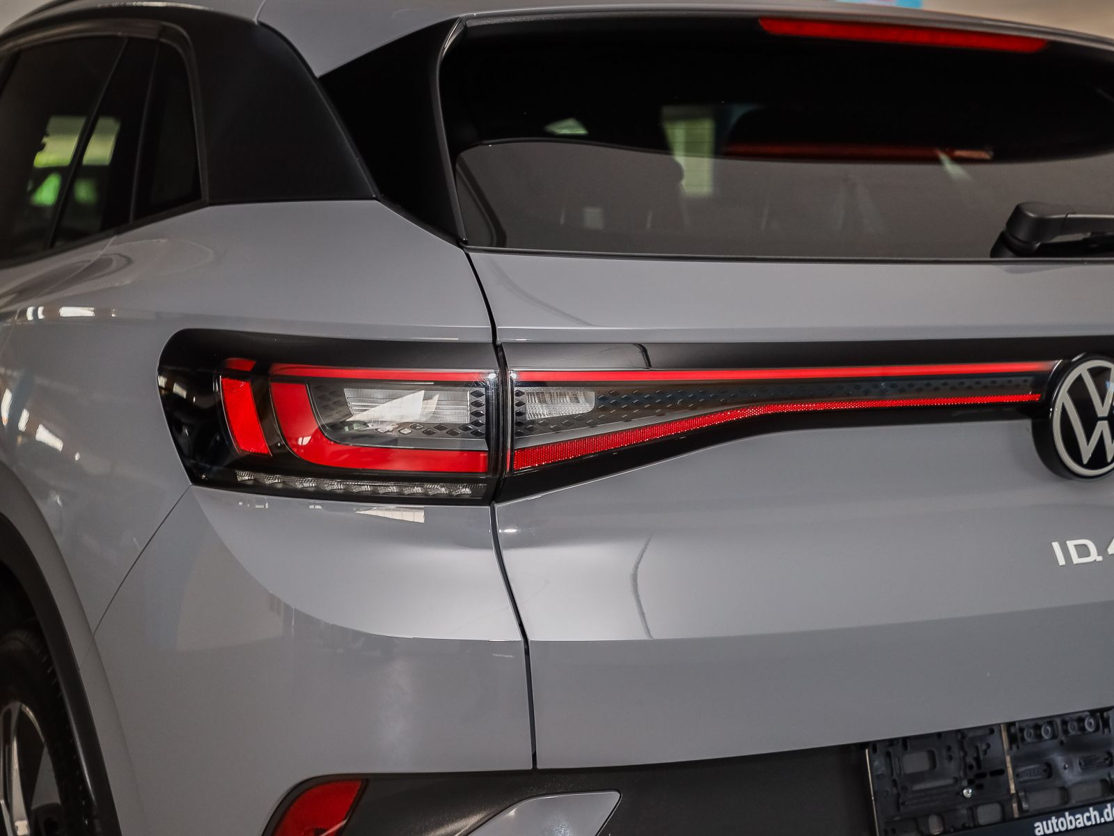 Volkswagen ID.4 Pure electric, Navi, LED, Rückfahrkamera, Standklimatisierung, App-Connect