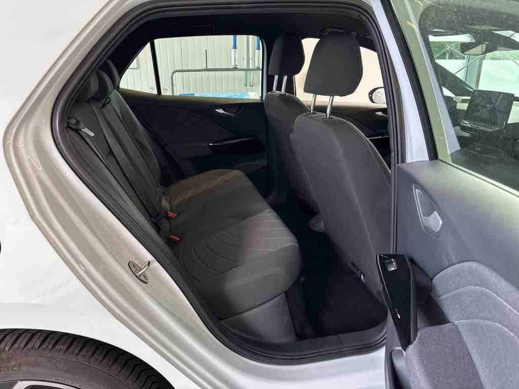 Volkswagen ID.3 Pro electric, Navi, LED, Standklimatisierung, App-Connect