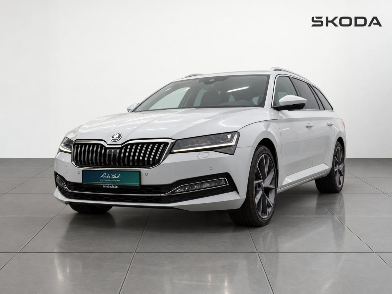 Skoda Superb Combi Style 2.0 TDI DSG GRA ACC Sitzhzg