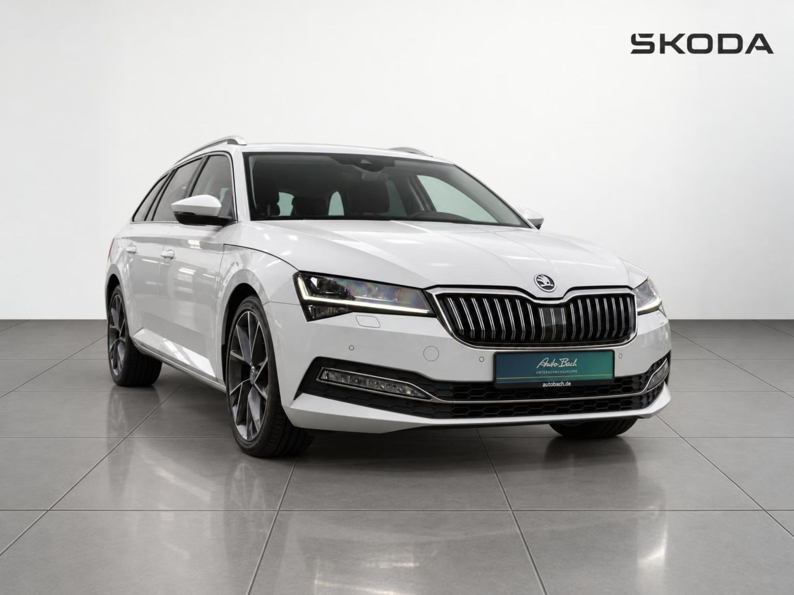 Skoda Superb Combi Style 2.0 TDI DSG GRA ACC Sitzhzg