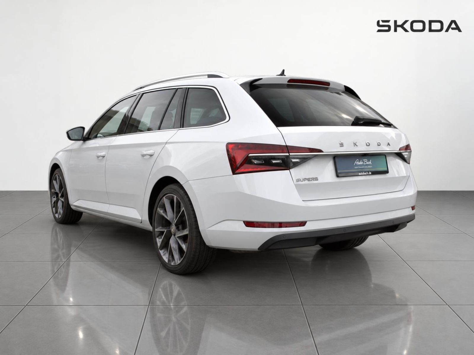 Skoda Superb Combi Style 2.0 TDI DSG GRA ACC Sitzhzg