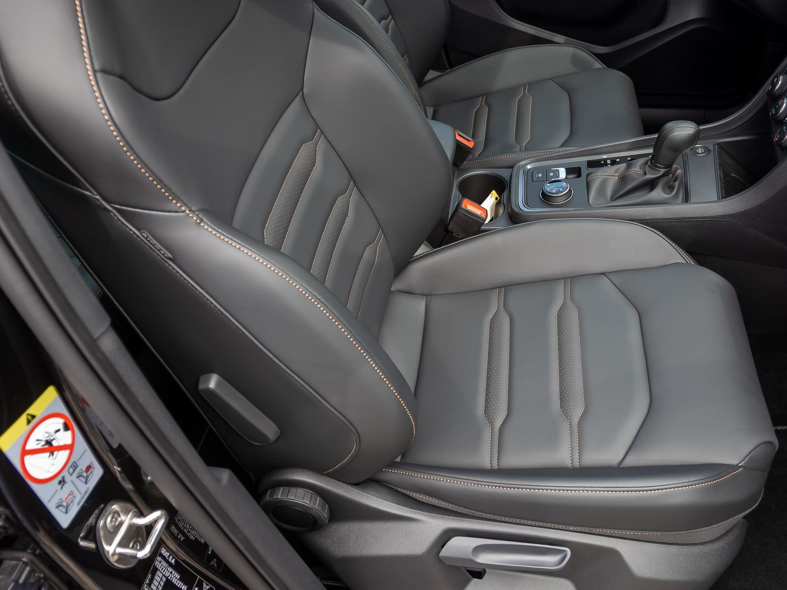 Cupra Ateca 2.0 TSI DSG 4x4 Navi LED ACC AHK