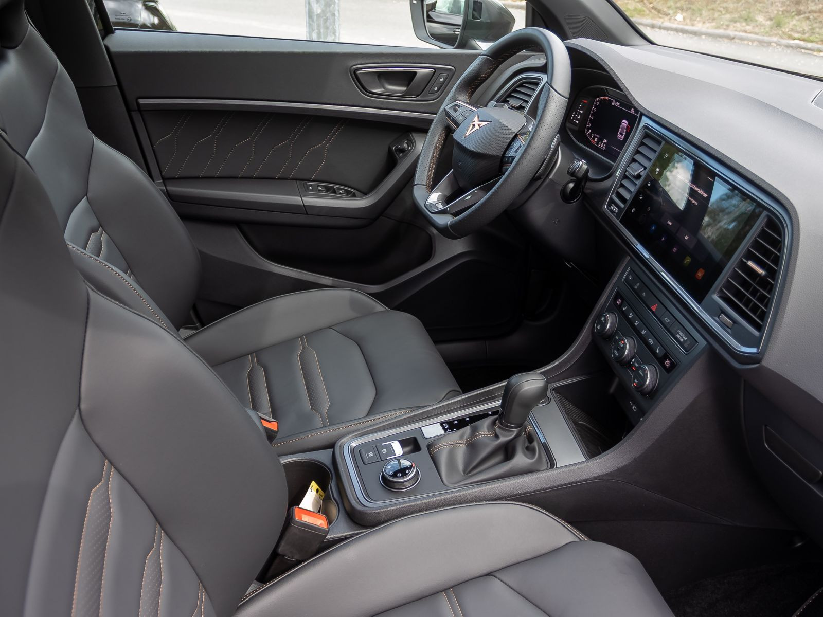 Cupra Ateca 2.0 TSI DSG 4x4 Navi LED ACC AHK
