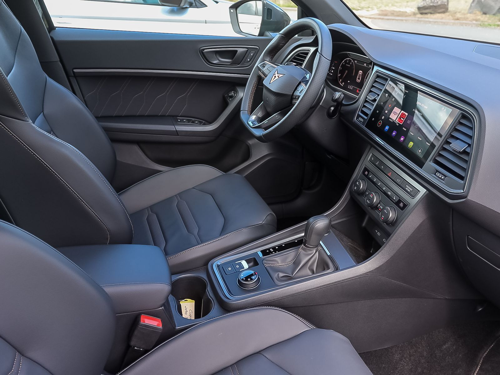 Cupra Ateca 2.0 TSI DSG 4x4 Navi LED ACC AHK