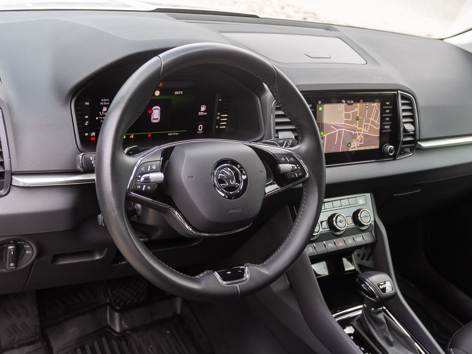 Skoda Karoq Tour 1.5TSI ACC Navi EPH LED CarPlay