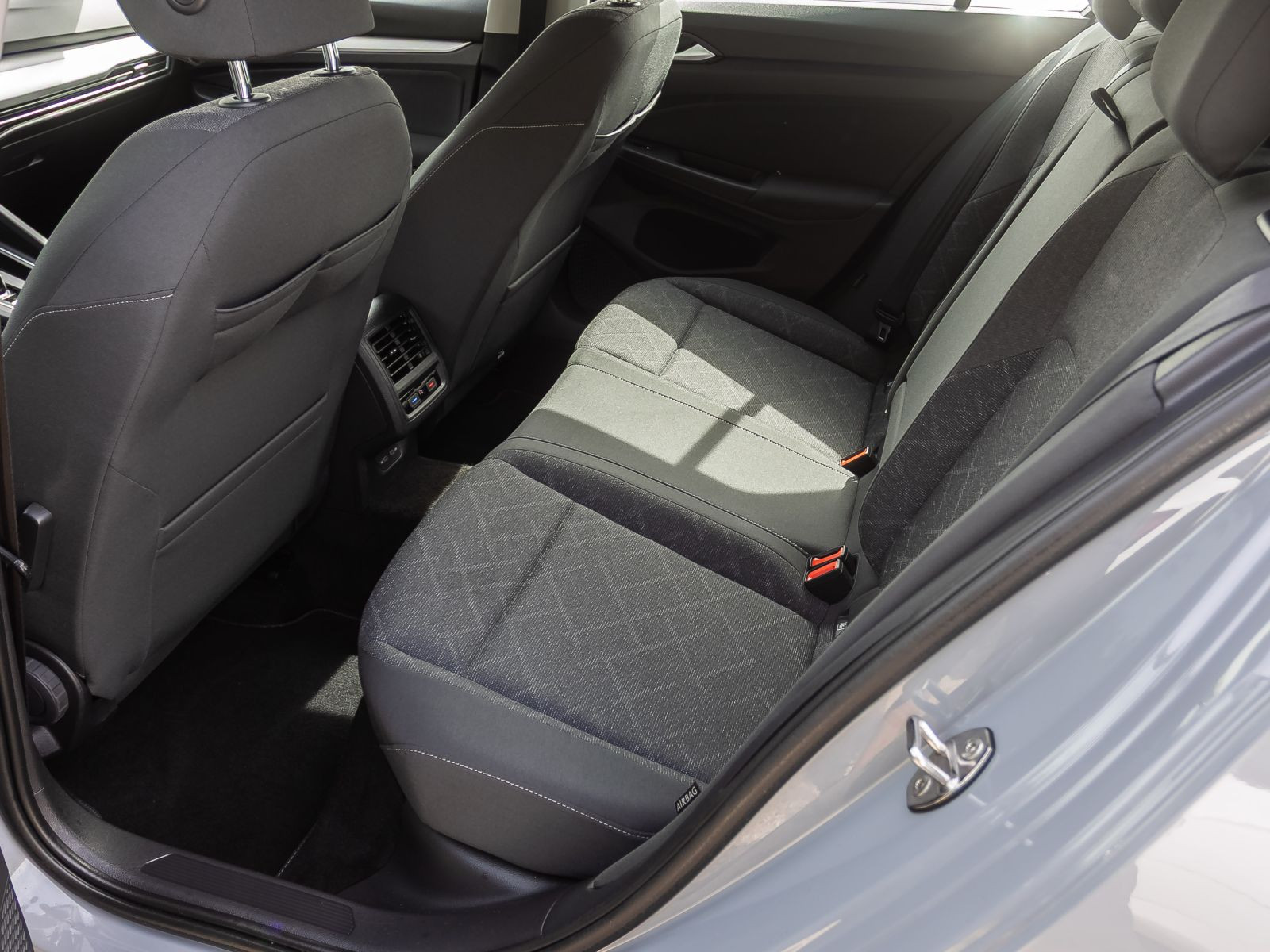 Volkswagen Golf Life Lim. 1.5eTSI LED EPH KESSY