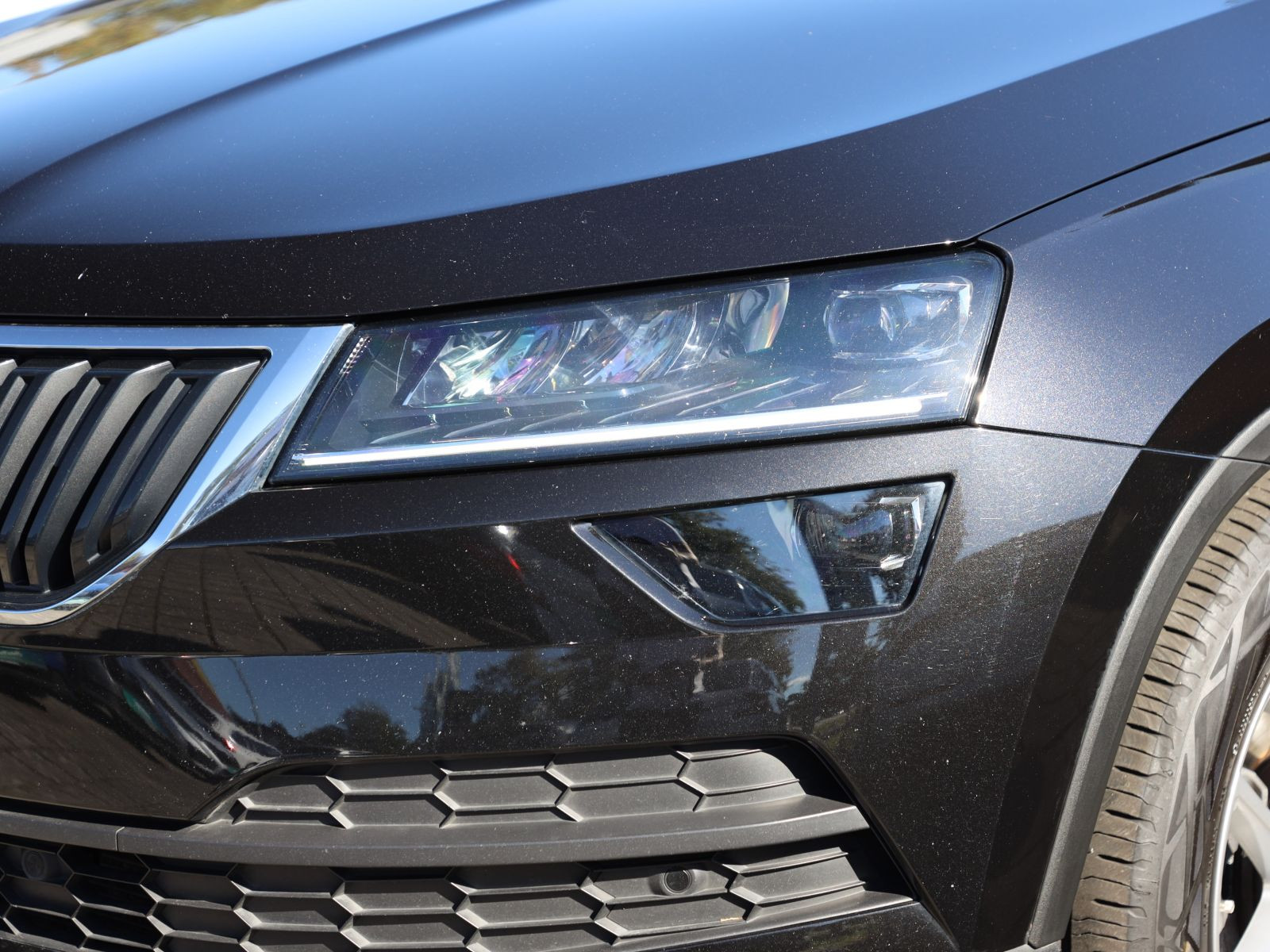 Skoda Karoq Drive 125 1.5TSI ACC NAVI AHK Panorama