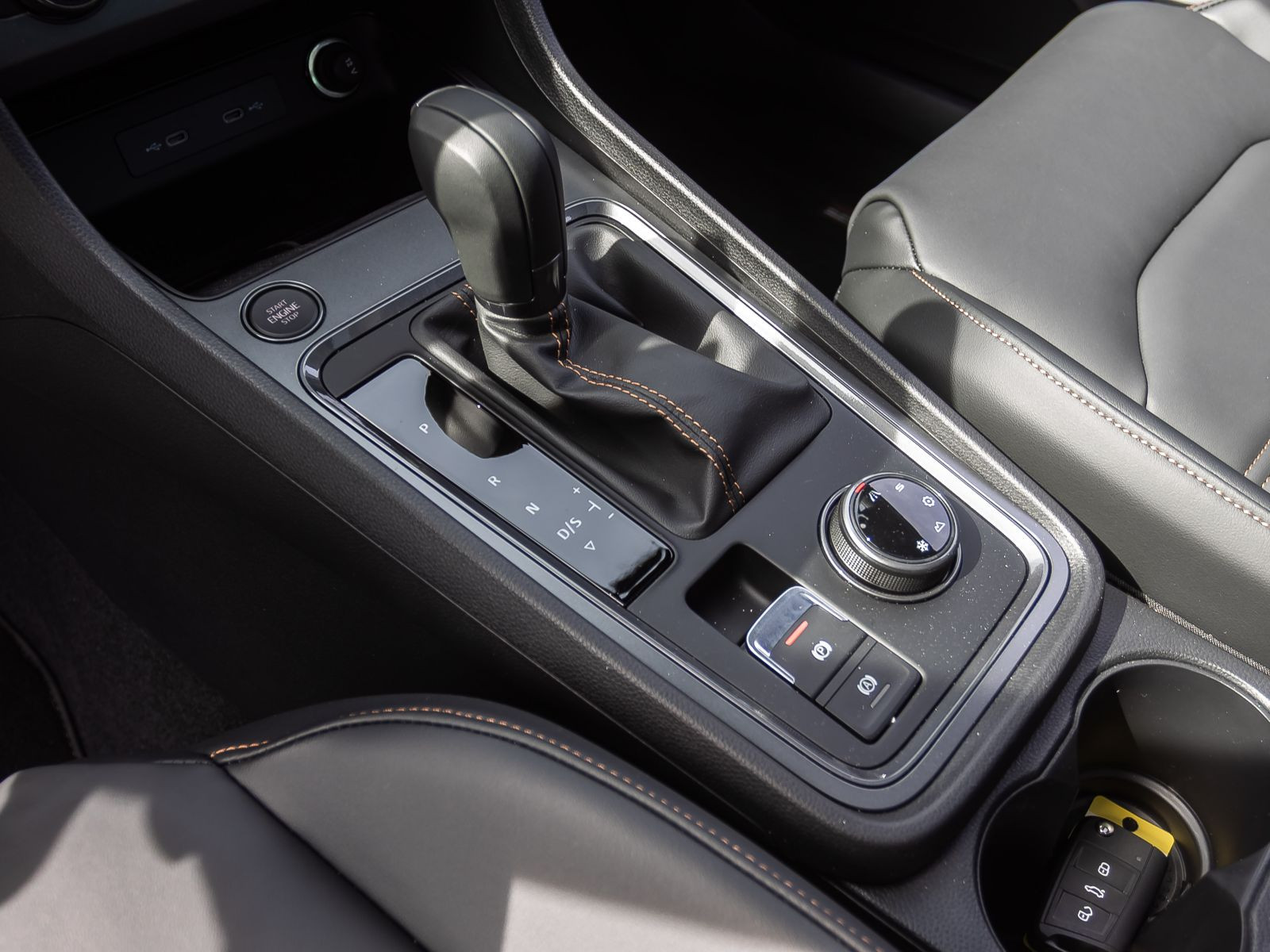 Cupra Ateca 2.0 TSI DSG 4x4 Navi LED ACC AHK