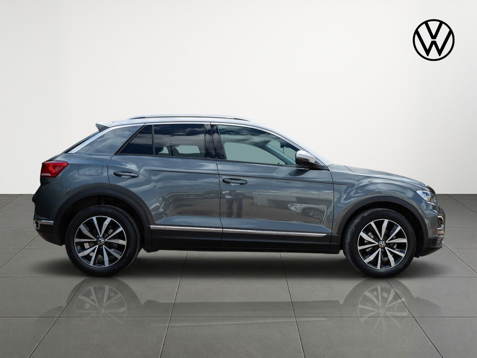 Volkswagen T-Roc 1.5 TSI DSG Style LED AHK ACC Standhzg