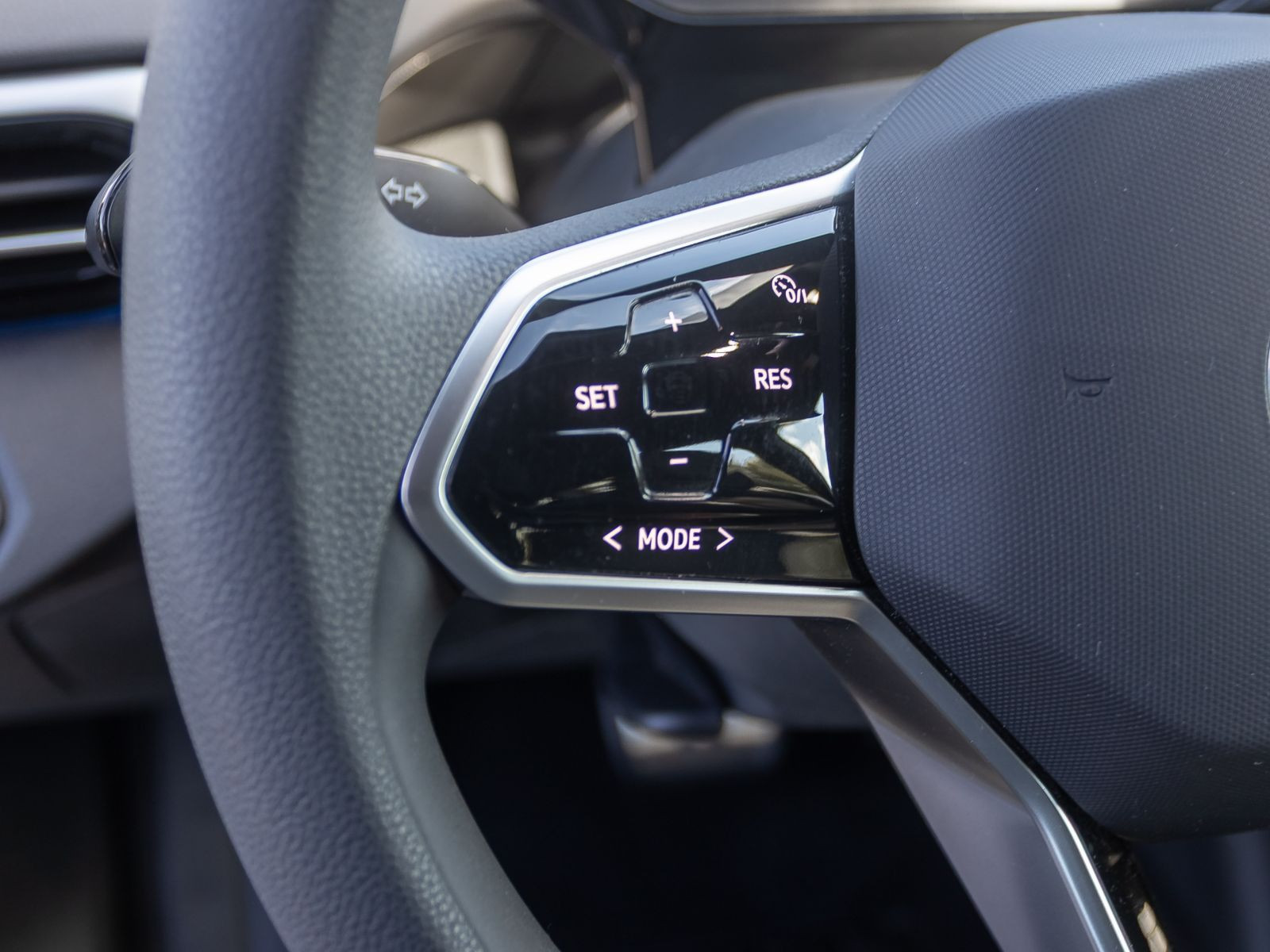 Volkswagen ID.5 Pro Performance LED ACC Standklima CarPlay