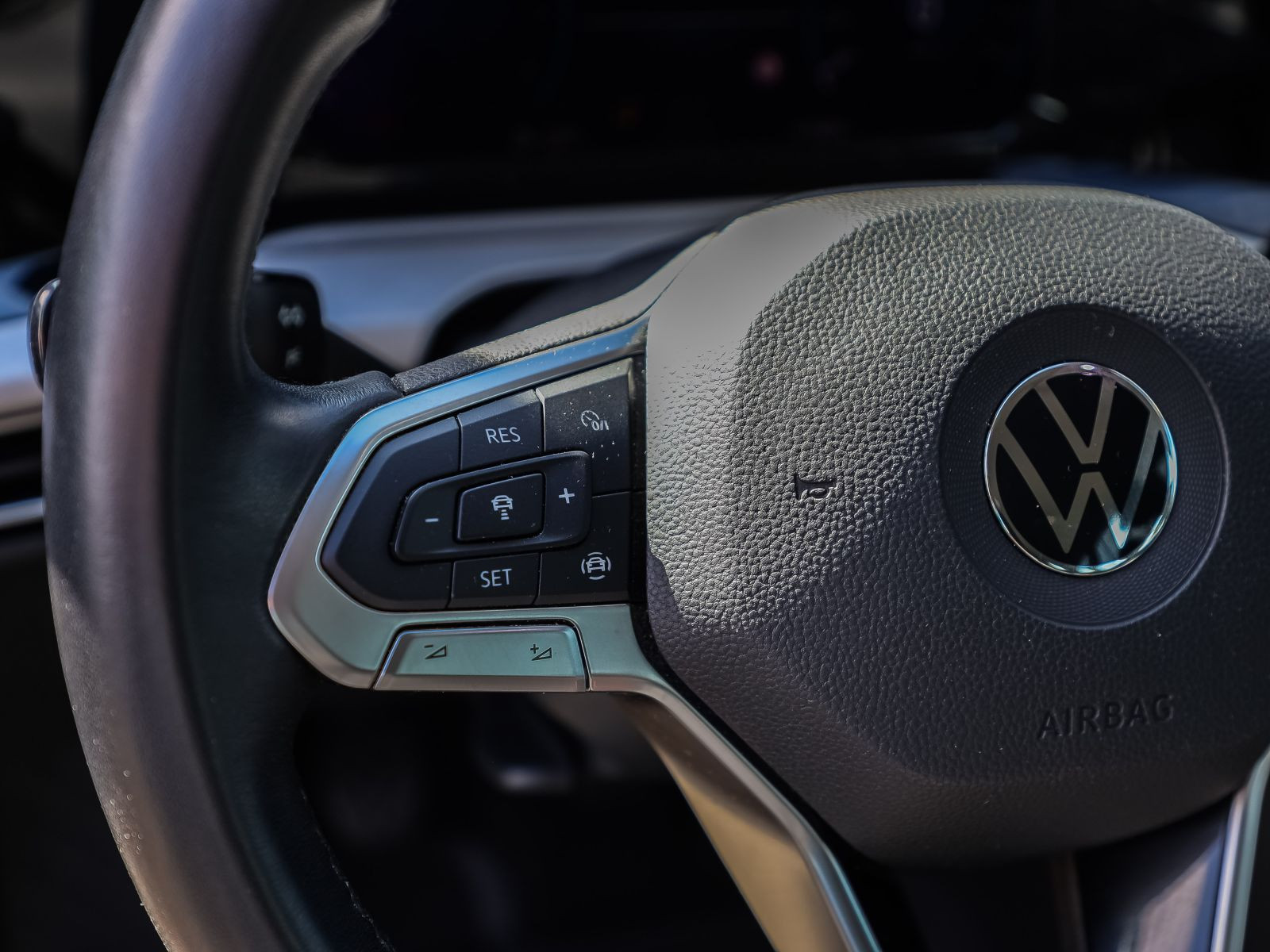 Volkswagen Golf VIII Variant 1.0 TSI Life, Navi, LED, App-Connect, Klima