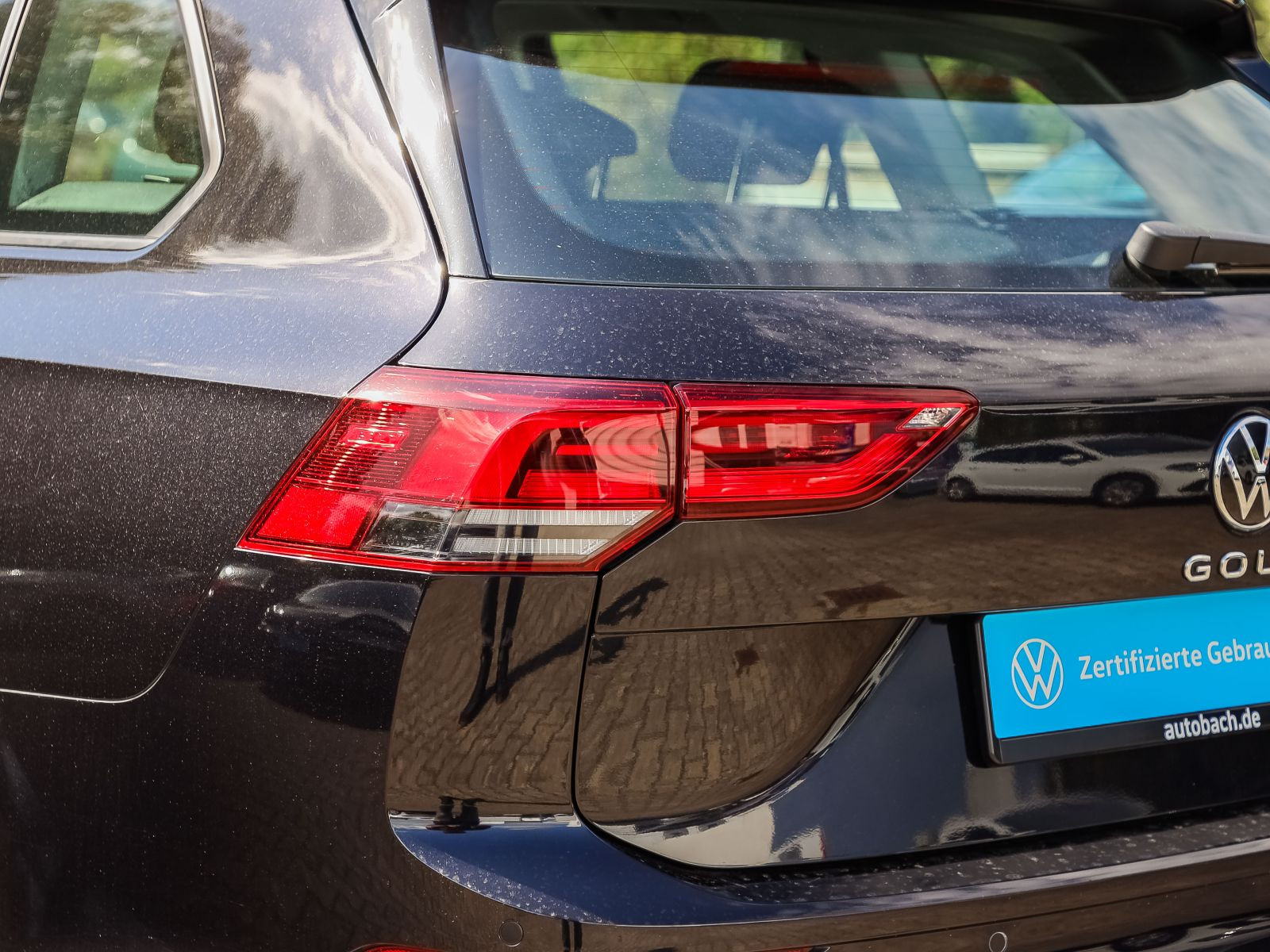 Volkswagen Golf VIII Variant 1.0 TSI Life, Navi, LED, App-Connect, Klima