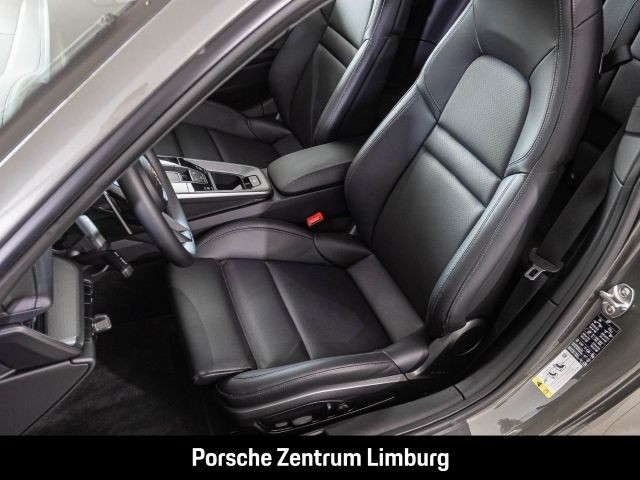 Porsche 992 911 Carrera Sportabgas Surround-View BOSE