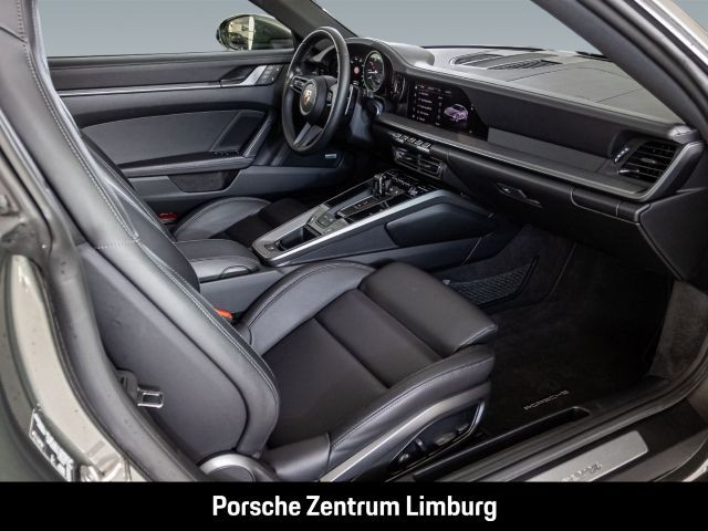 Porsche 992 911 Carrera Sportabgas Surround-View BOSE