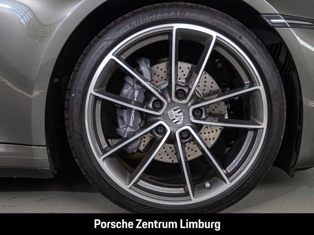 Porsche 992 911 Carrera Sportabgas Surround-View BOSE