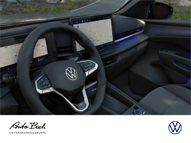 Volkswagen T-Roc R-Line 1.5 l eTSI OPF 110 kW (150 PS) 7-Gang-Doppelkupplungsgetriebe DSG