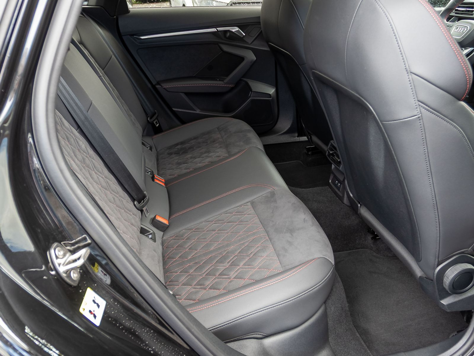 Audi A3 Sportback S line 35TFSI Stronic Navi LED ACC
