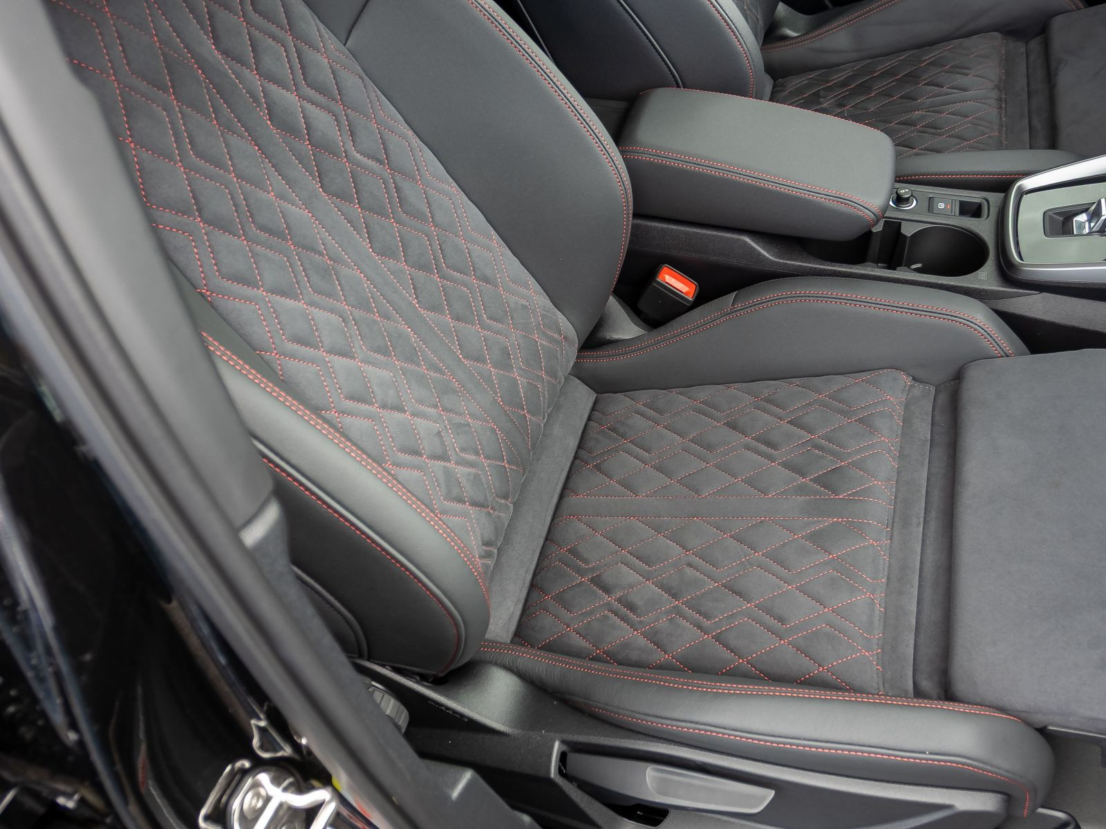 Audi A3 Sportback S line 35TFSI Stronic Navi LED ACC