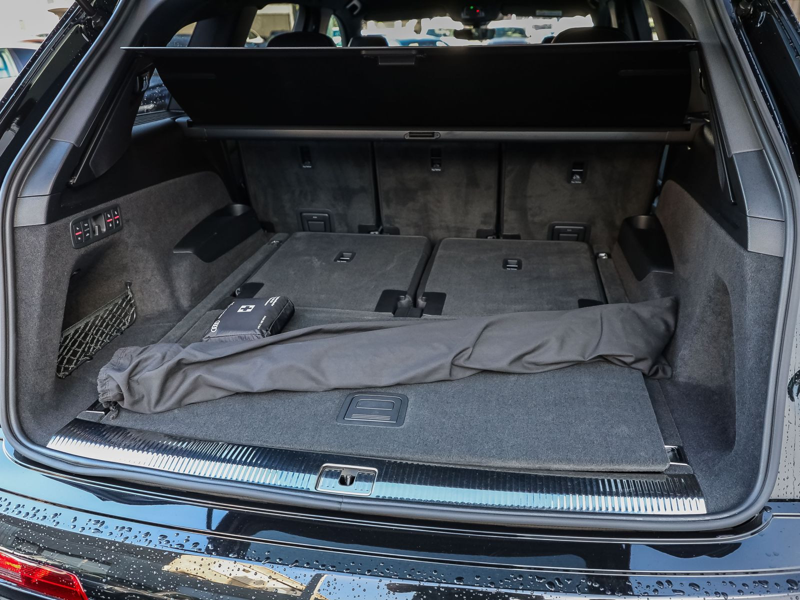 Audi Q7 S line 50TDI qu Navi Matrix AIR GRA EPH DAB AHK