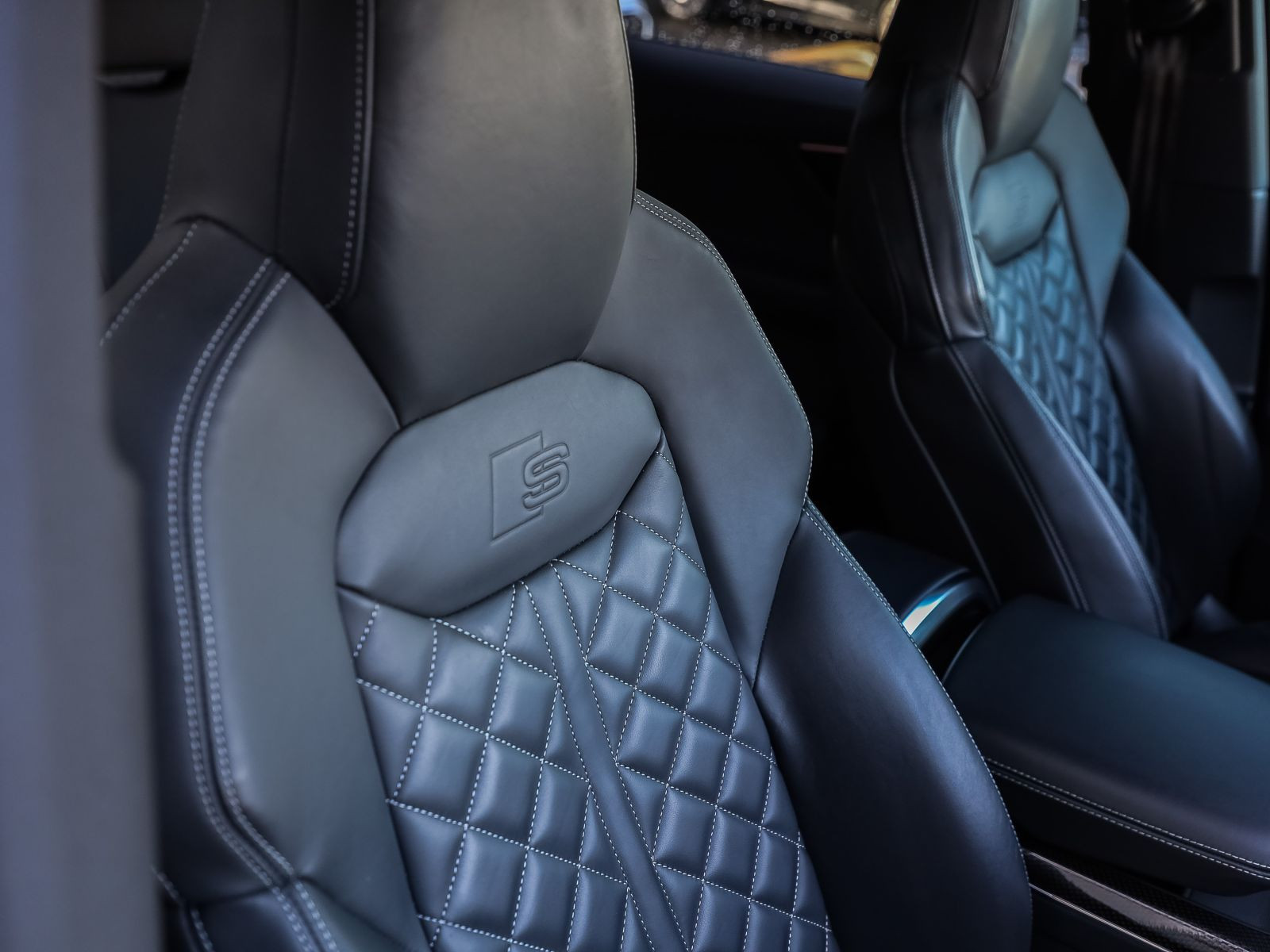 Audi Q7 S line 50TDI qu Navi Matrix AIR GRA EPH DAB AHK