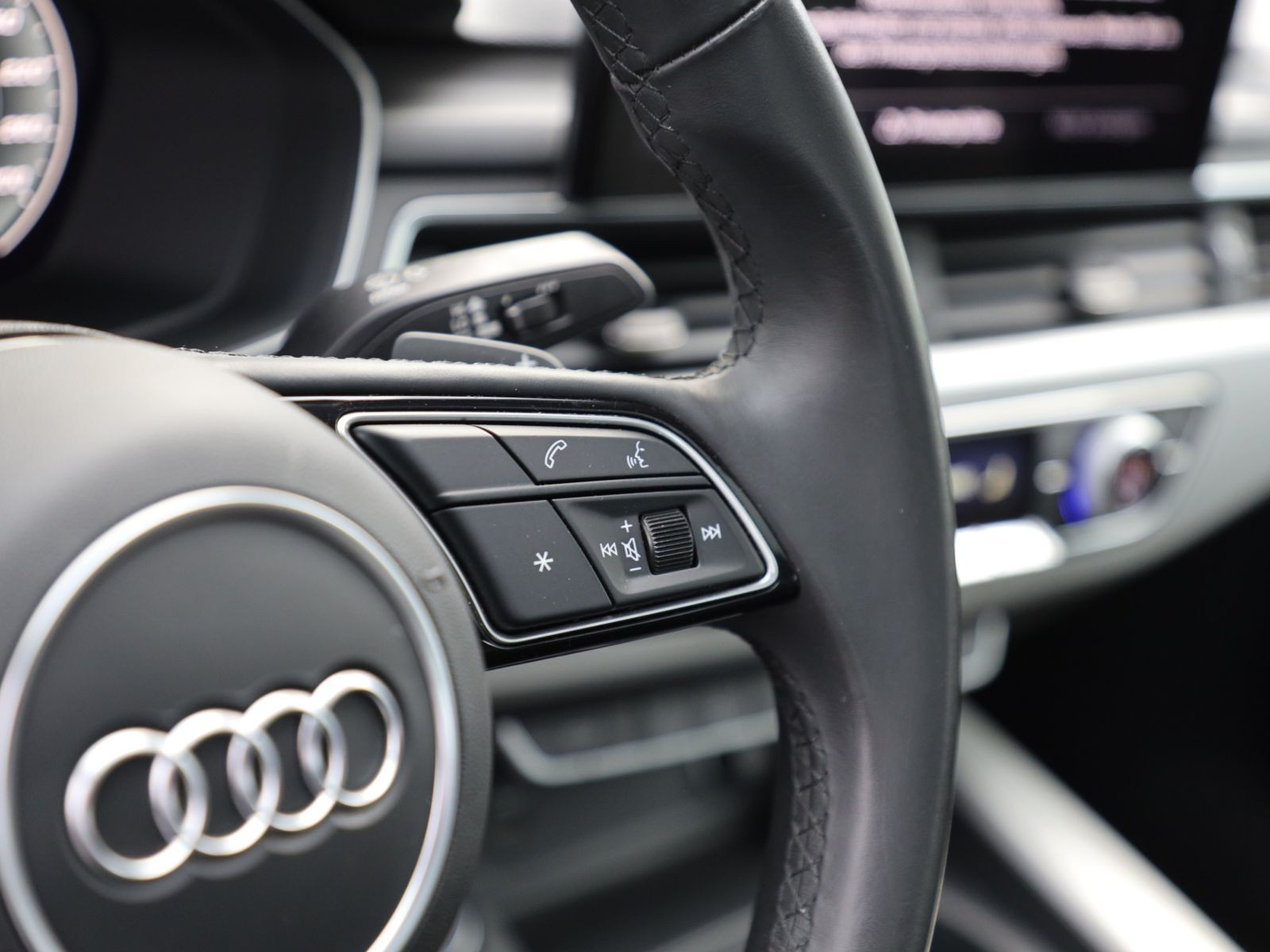 Audi A5 Sportback S line 40TFSI qu Navi Matrix Panorama
