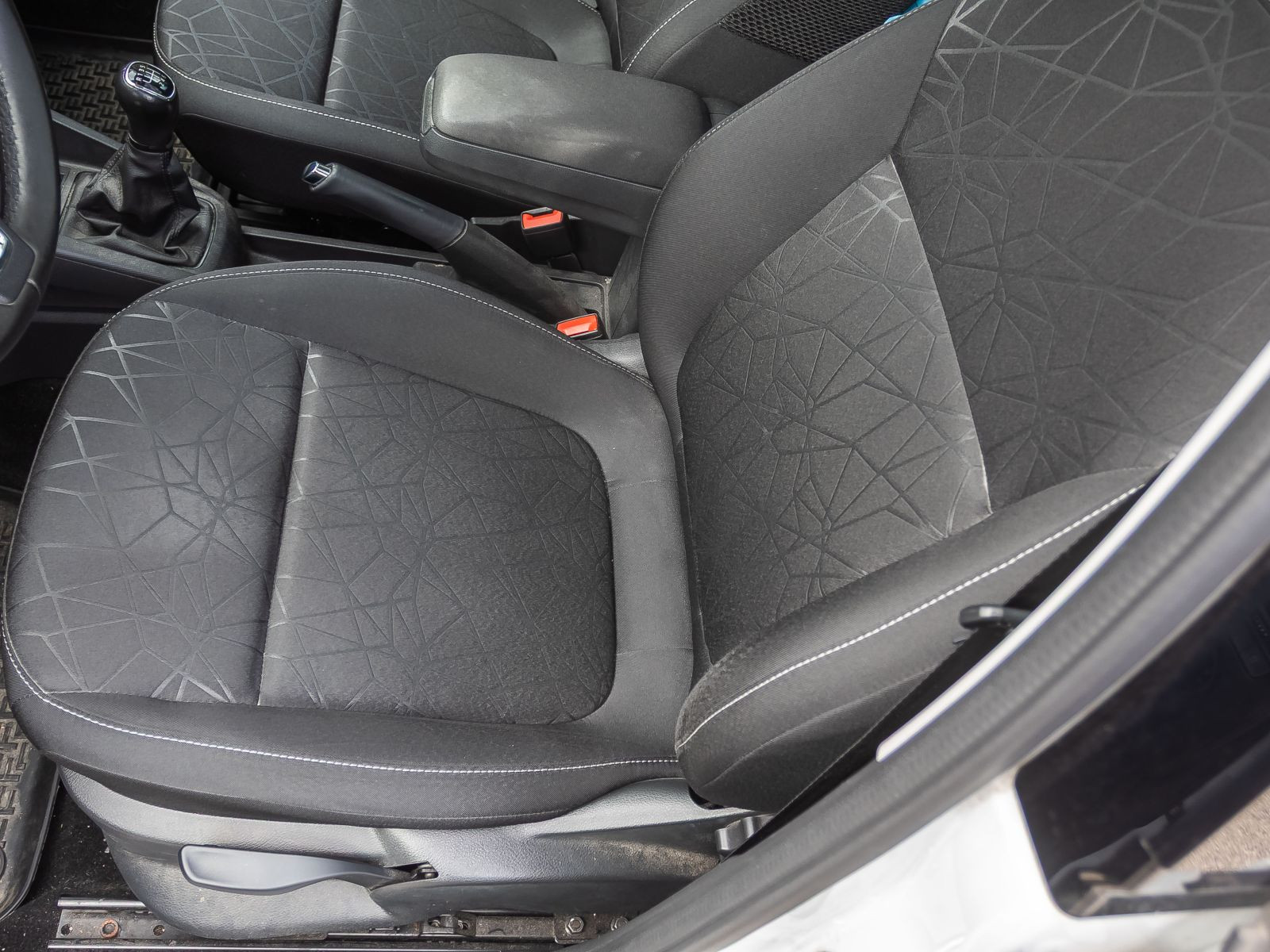 Skoda Fabia Combi Clever 1,0l TSI LED GRA Sitzhzg Car Play