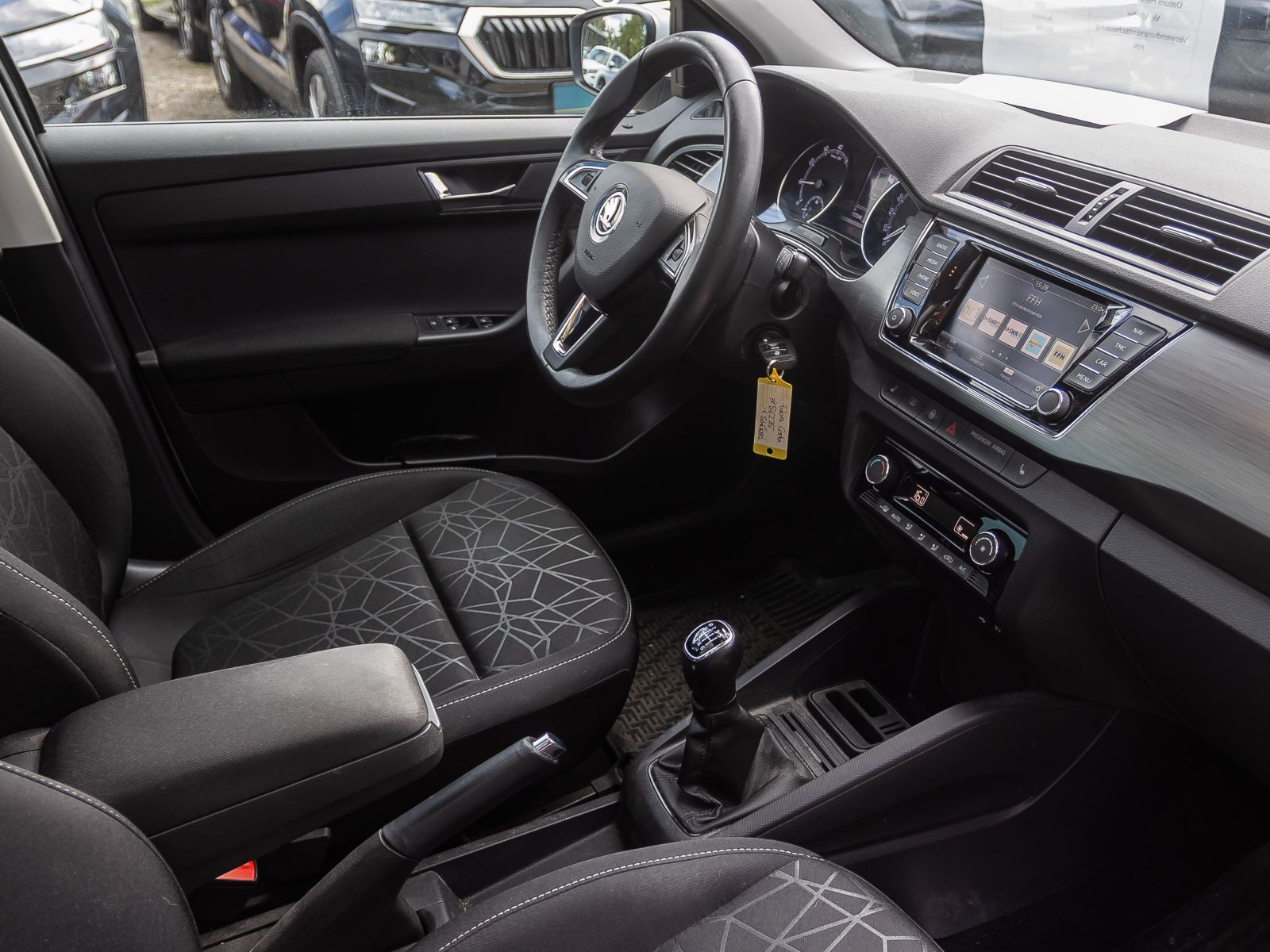 Skoda Fabia Combi Clever 1,0l TSI LED GRA Sitzhzg Car Play