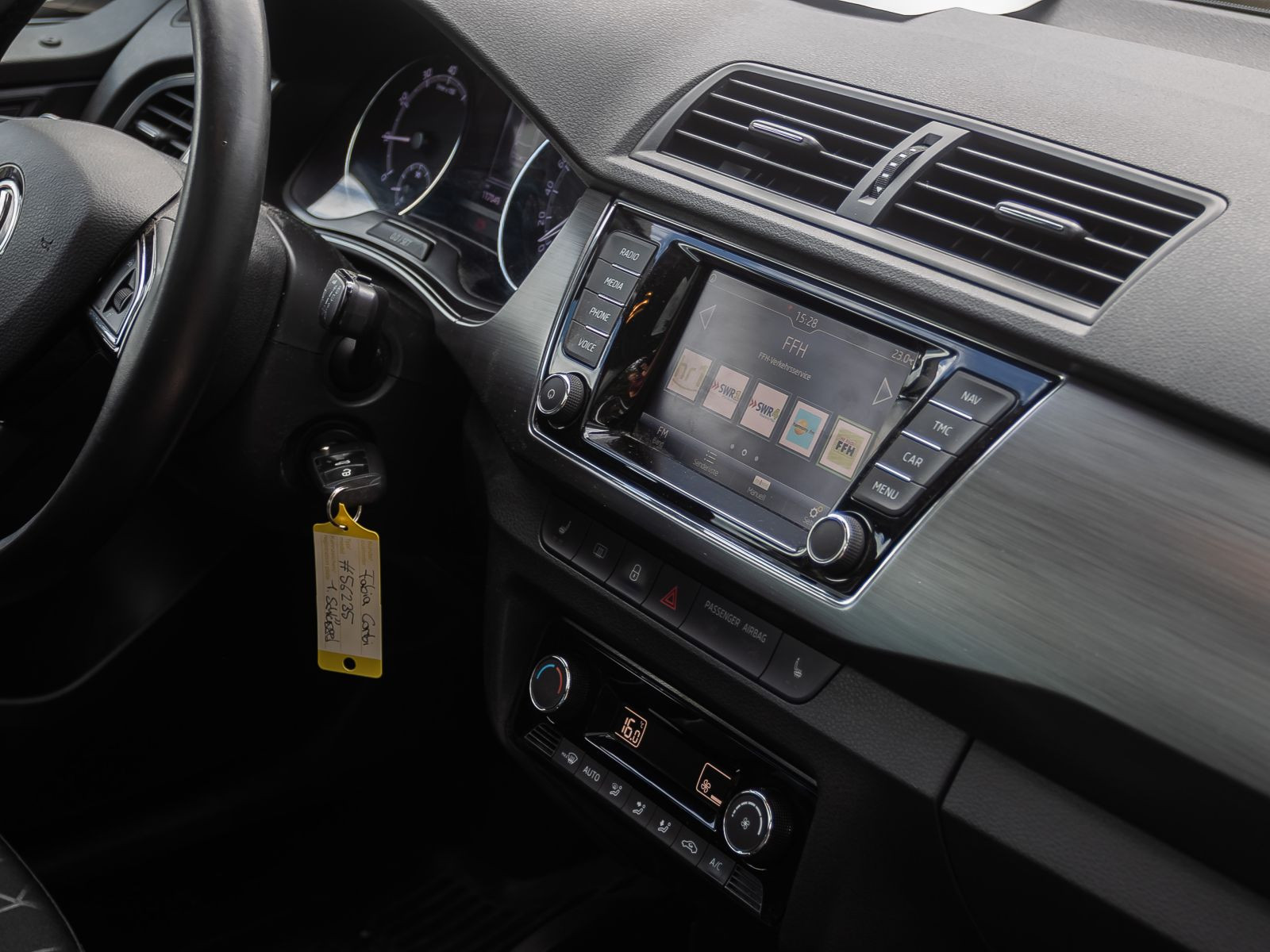 Skoda Fabia Combi Clever 1,0l TSI LED GRA Sitzhzg Car Play