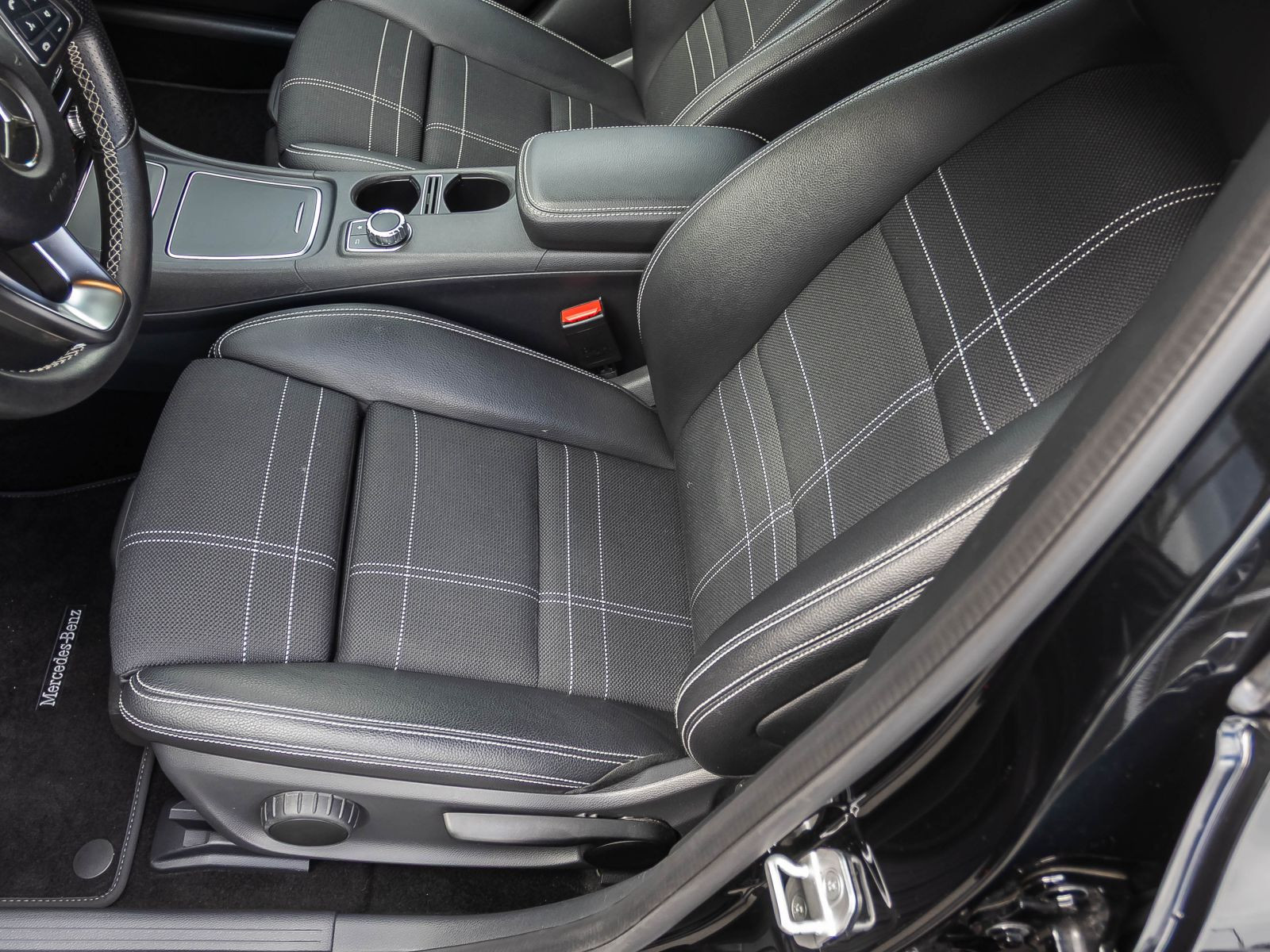 Mercedes-Benz A 180 Urban Navi EPH LED GRA