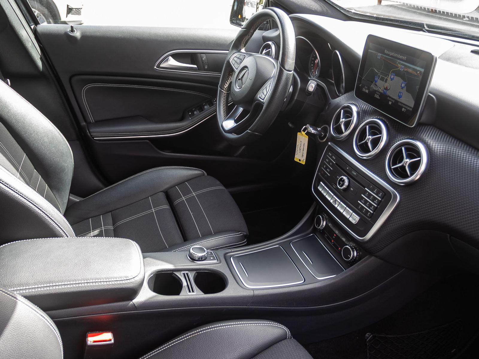 Mercedes-Benz A 180 Urban Navi EPH LED GRA
