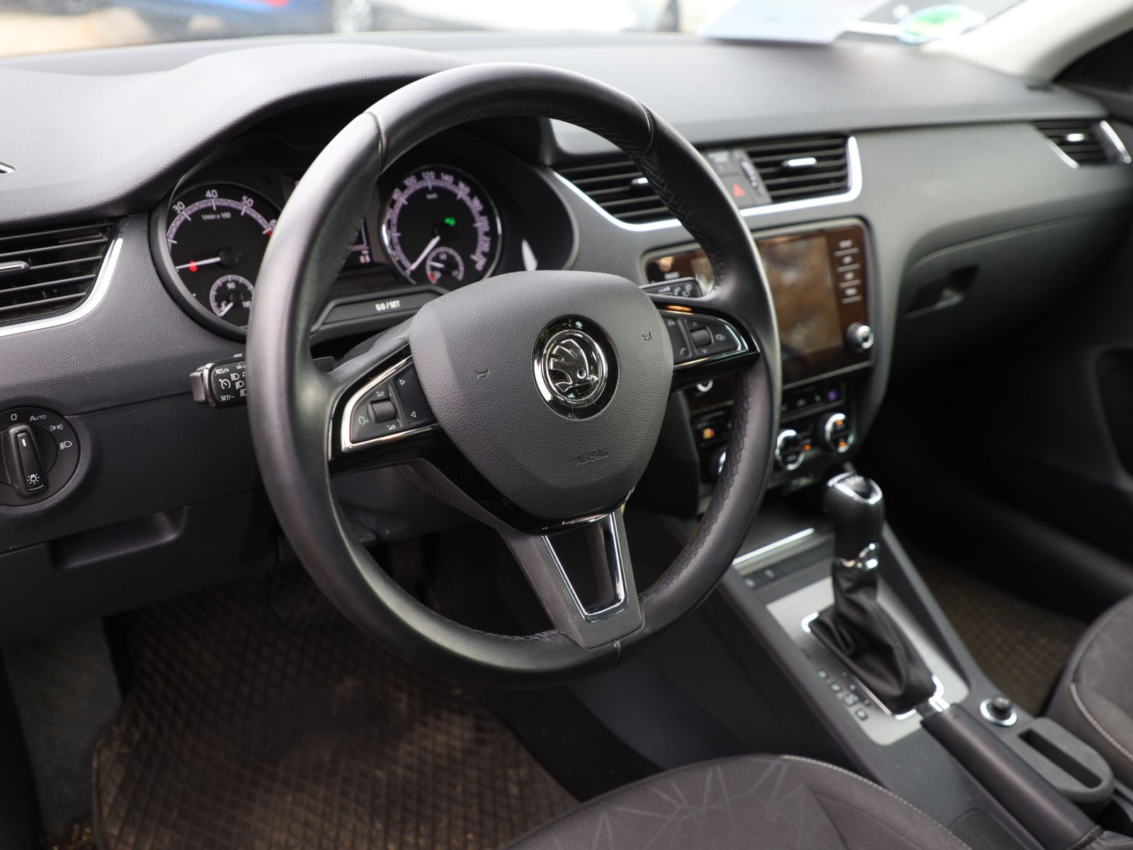 Skoda Octavia Combi Clever 1.0TSI LED GRA EPH CarPlay