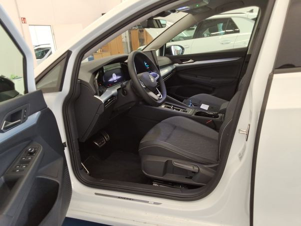Volkswagen Golf VIII 1.5 eTSI DSG ENERGY, Navi, LED, Rückfahrkamera, App-Connect